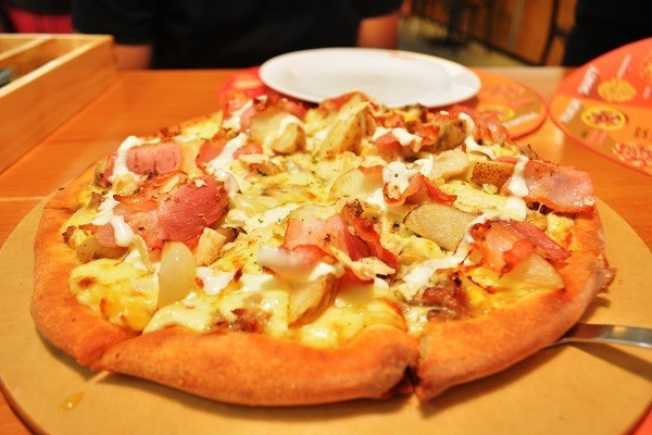 Mr Pizza: Korea's No. 1 Gourmet Pizza | Hey, Miss Adventures!