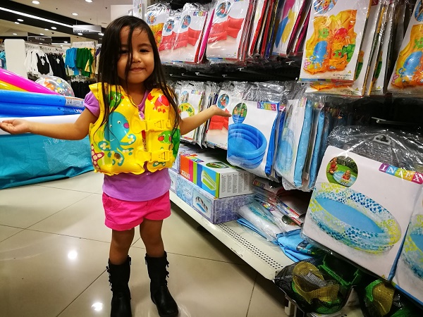 kids summer toys - summer rainforest 2017 - metro stores